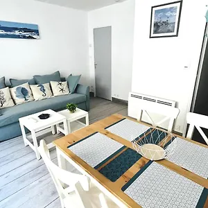 La Marine T2 à 300m Du Port Appartement